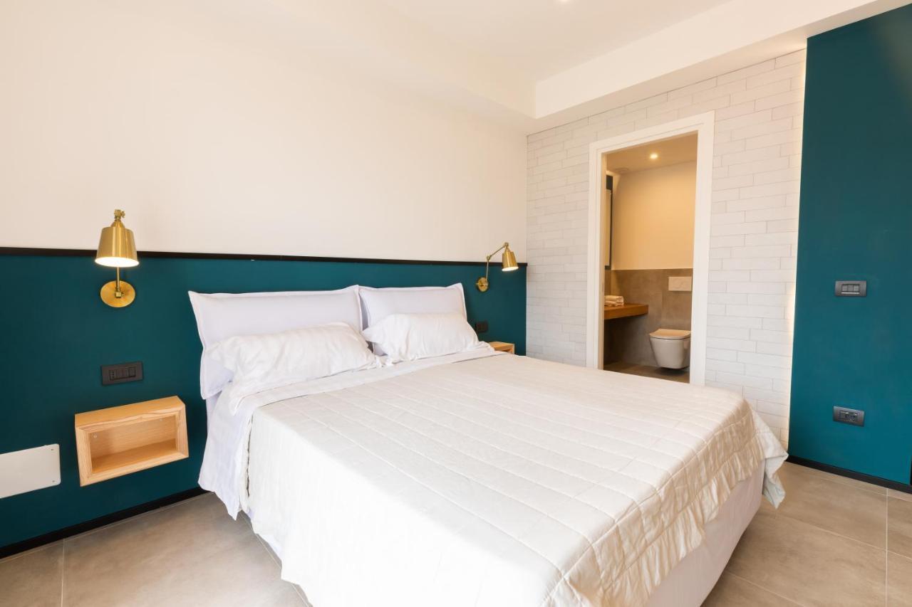 Antares Rooms And Suites オルビア エクステリア 写真