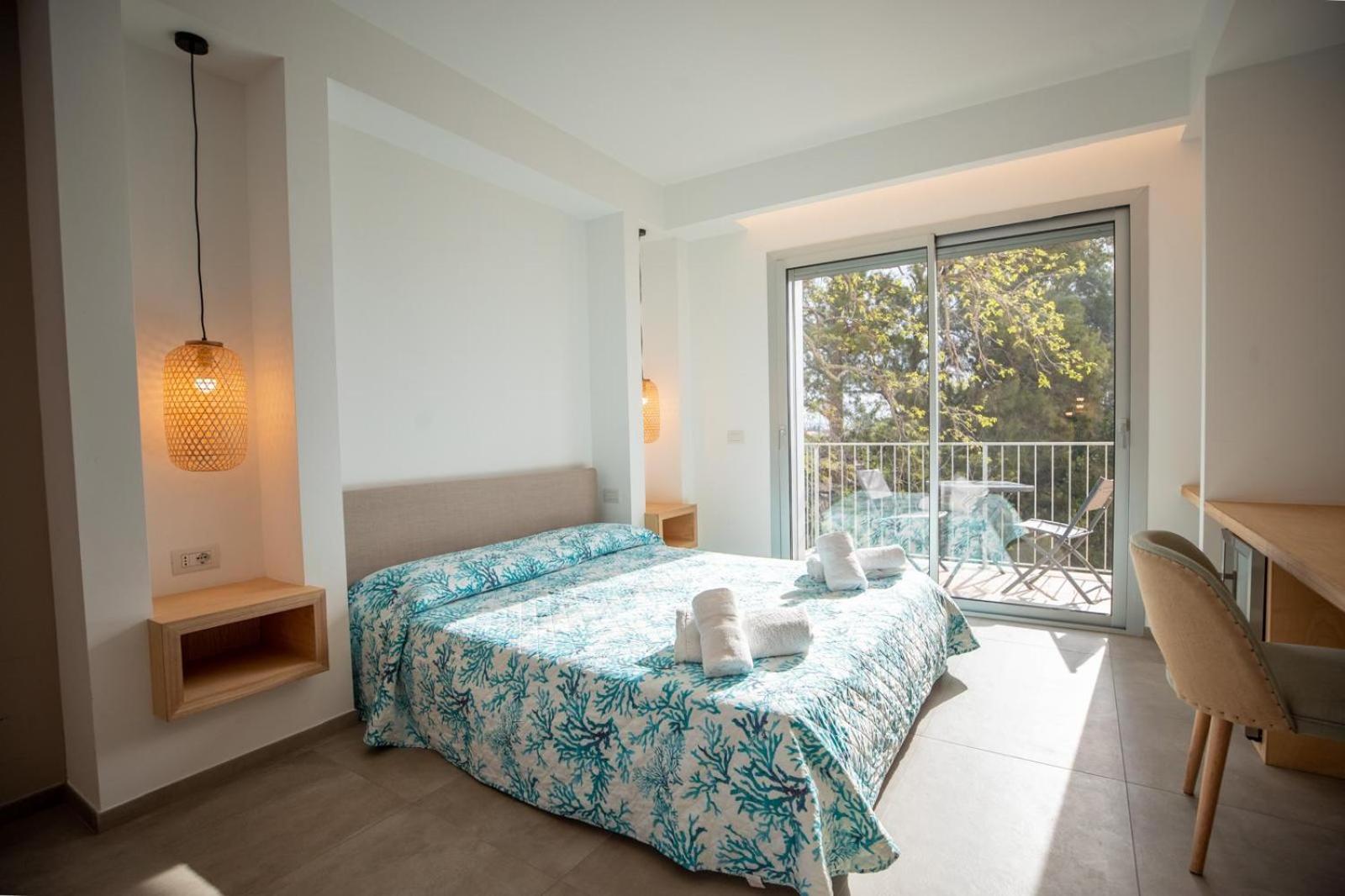 Antares Rooms And Suites オルビア エクステリア 写真